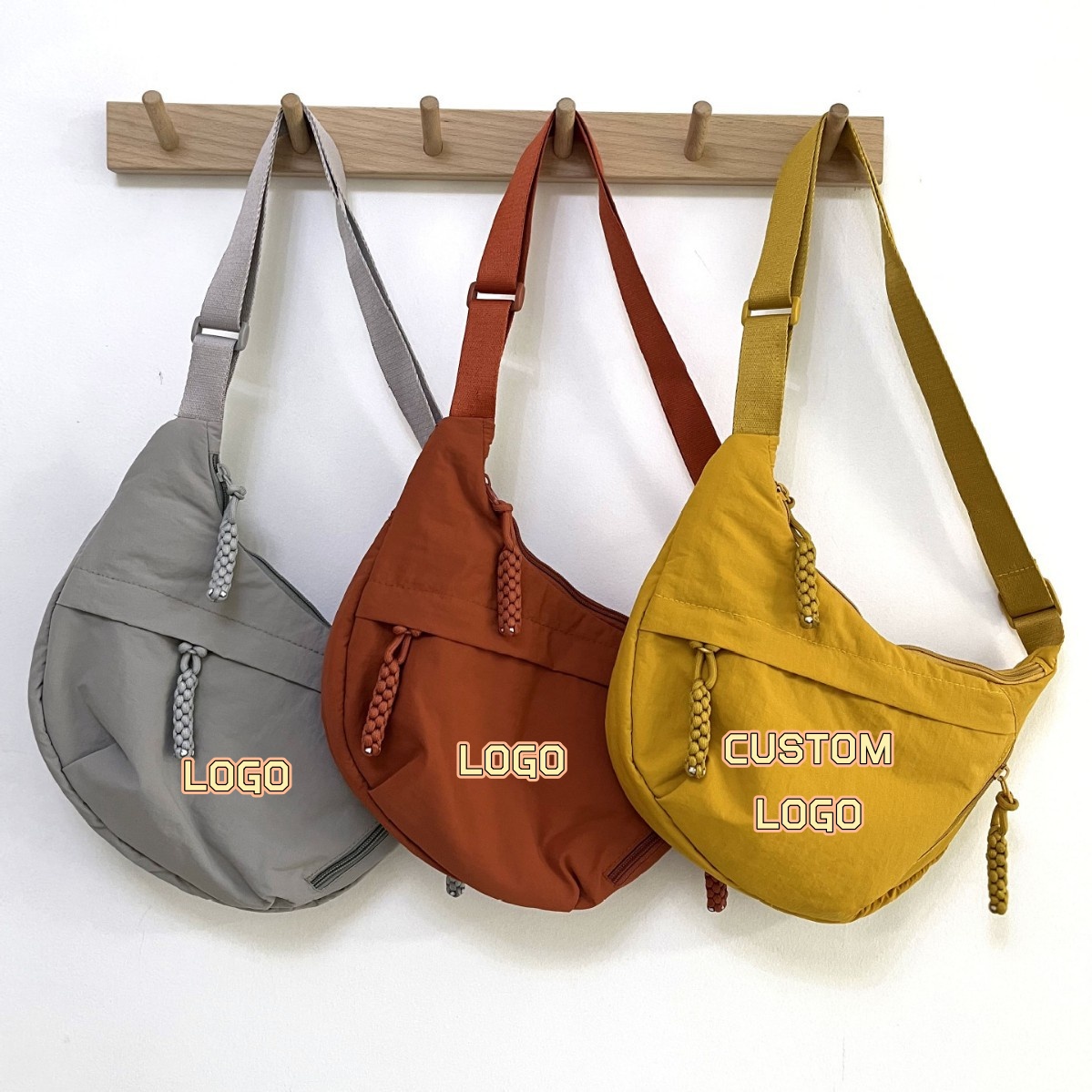 Women Bags Logo - Personalisierte Nylon-Halbmond-Umhängetasche mit Logo, leichte lässige