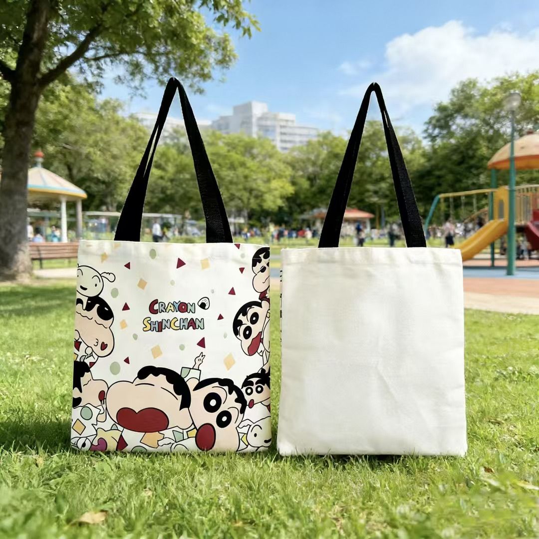 Women Bags For Gift - 2026 Neue Crayon Shin-chan Canvas-Tragetasche mit