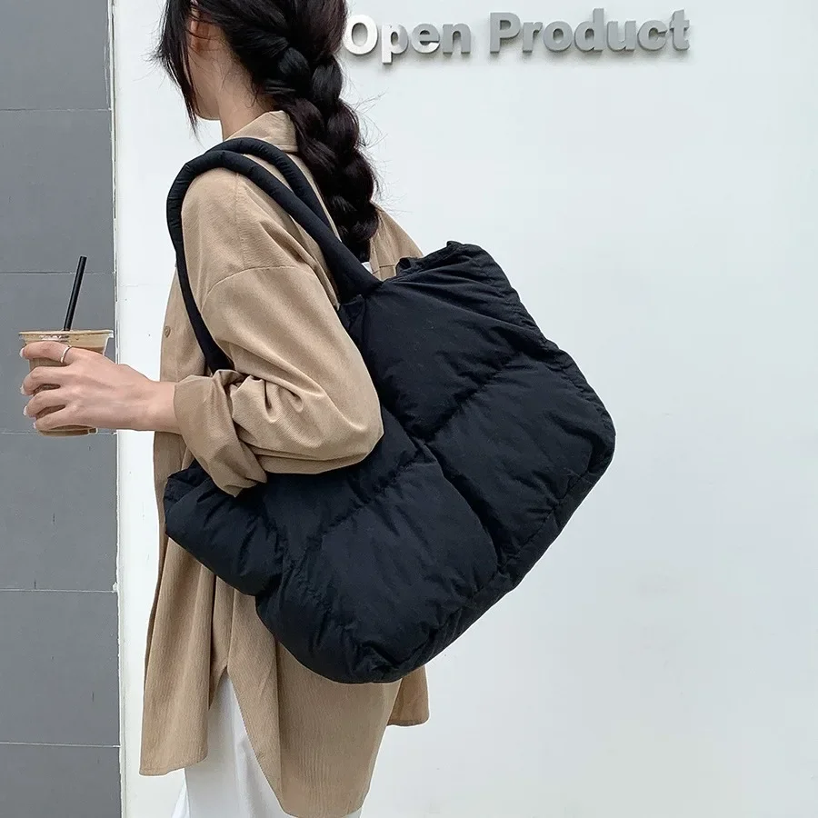 Baumwolle gepolsterte Tragetas – Women Bags Low Price Bewertung und Preis